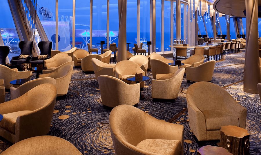 Viking Crown Lounge на Adventure of the Seas